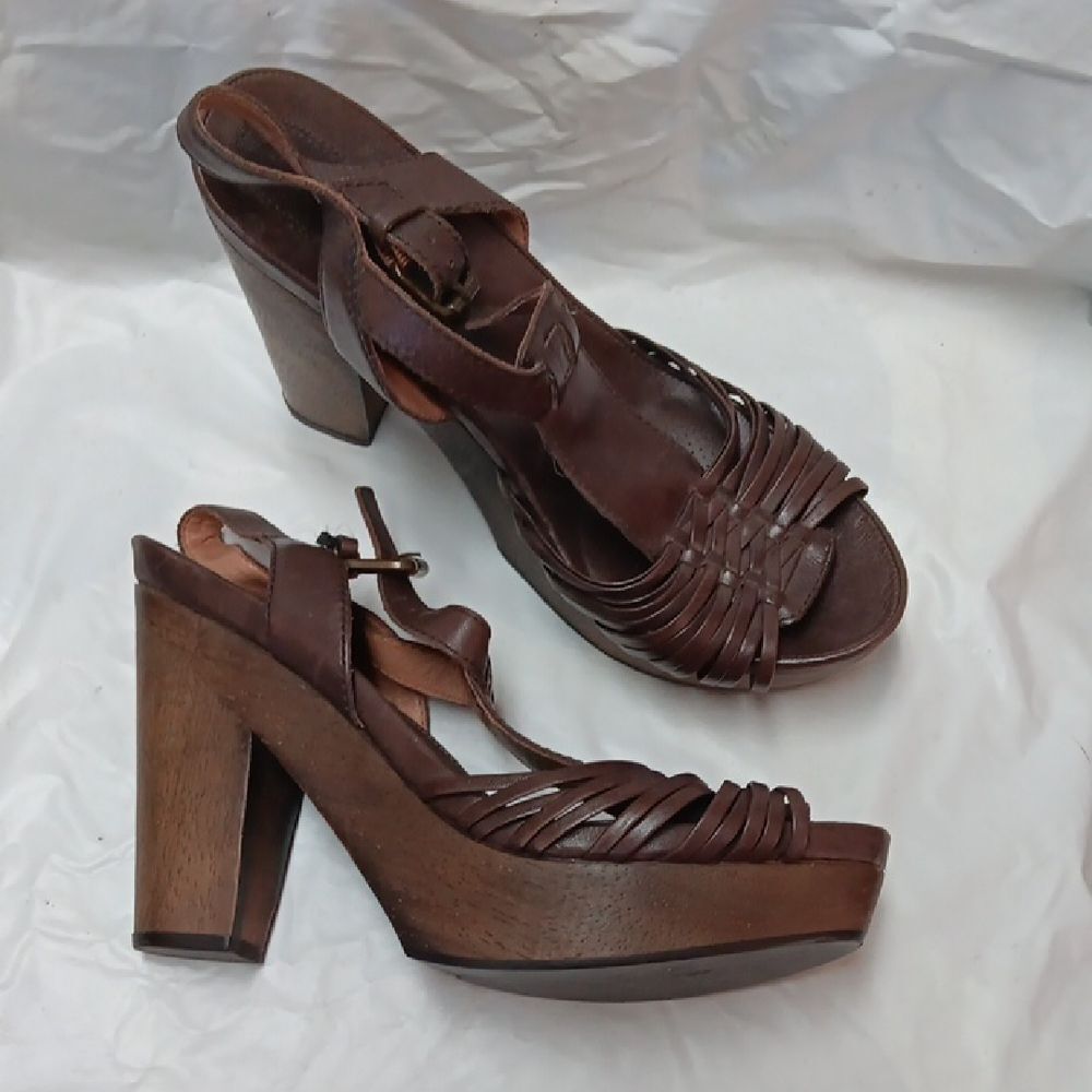 Corso Como Brown Platform Shoes with Moccasin Toe Womens 9.5